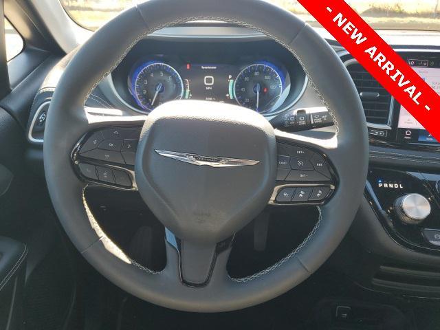 used 2023 Chrysler Pacifica car, priced at $32,500