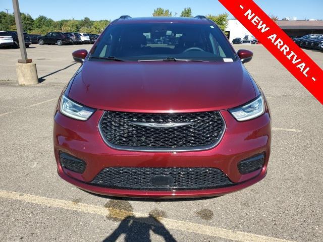 used 2023 Chrysler Pacifica car, priced at $32,500