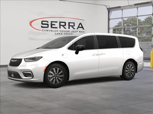 new 2025 Chrysler Pacifica Hybrid car, priced at $41,909