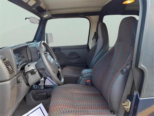 used 2000 Jeep Wrangler car, priced at $5,500