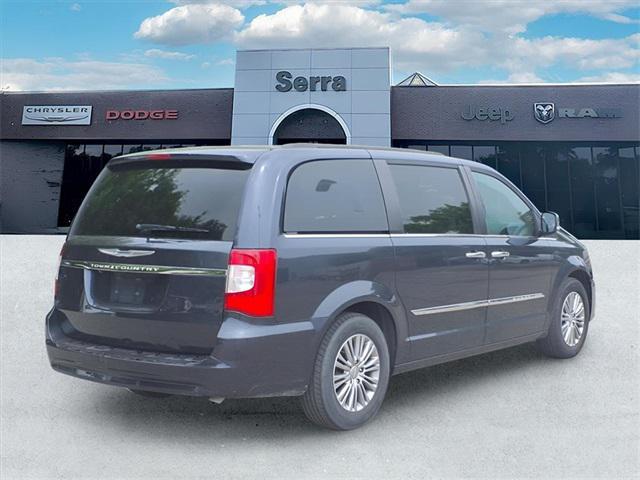 used 2014 Chrysler Town & Country car, priced at $6,500