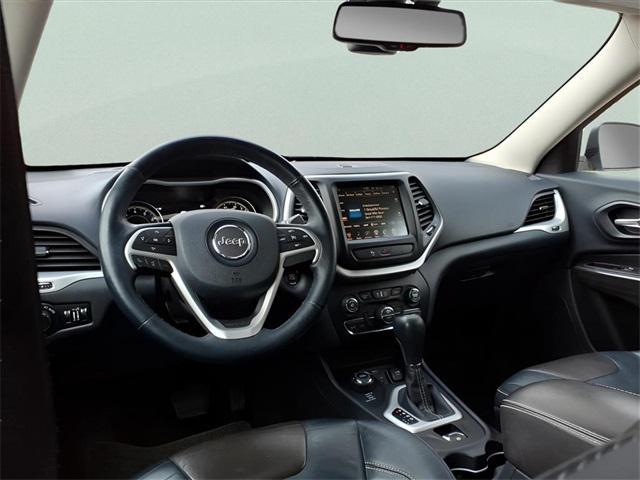 used 2015 Jeep Cherokee car, priced at $9,500