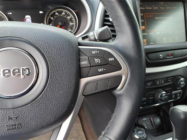 used 2015 Jeep Cherokee car, priced at $9,500