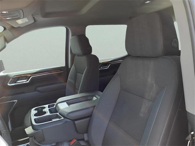 used 2024 GMC Sierra 1500 car, priced at $34,000