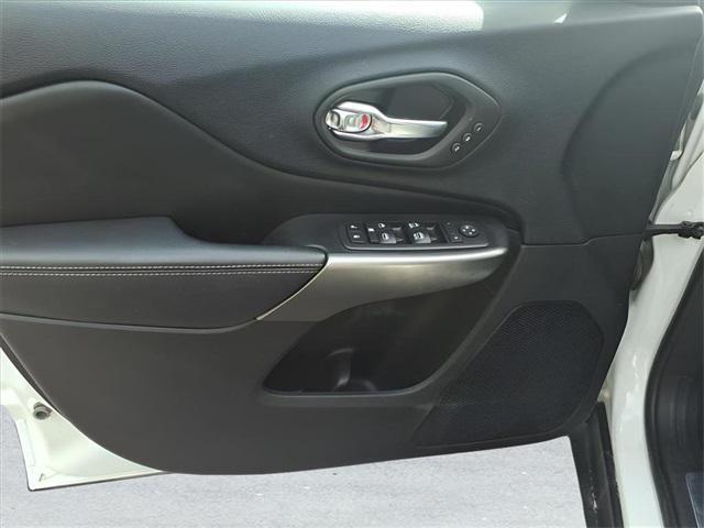 used 2020 Jeep Cherokee car, priced at $16,500