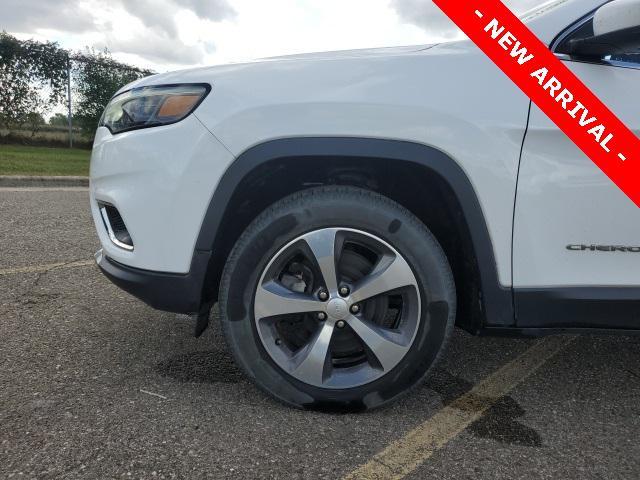used 2020 Jeep Cherokee car, priced at $17,500