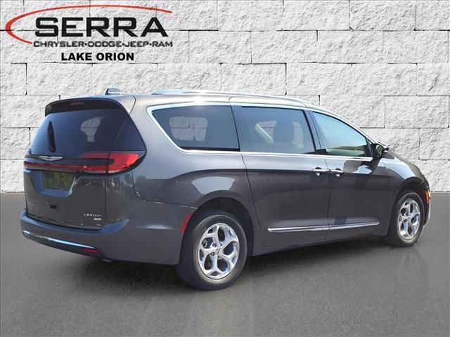 used 2021 Chrysler Pacifica car, priced at $35,500