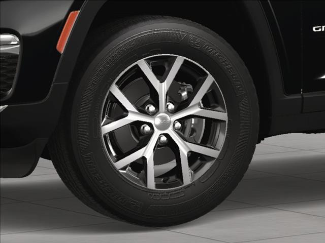 new 2025 Jeep Grand Cherokee car, priced at $44,605