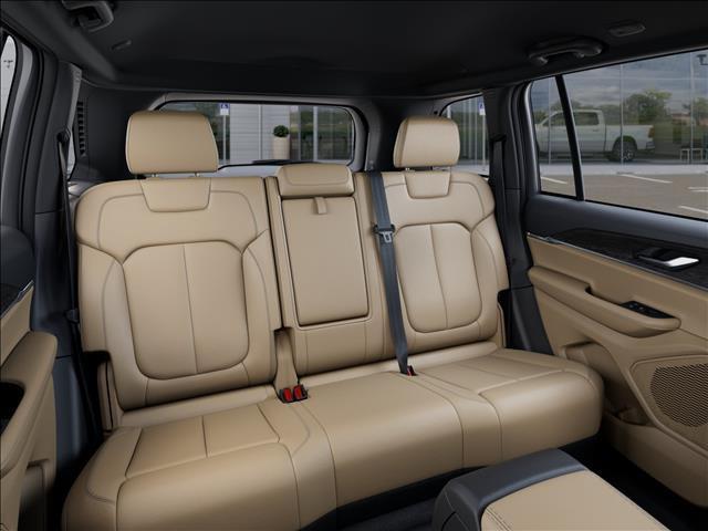 new 2025 Jeep Grand Cherokee car, priced at $48,162