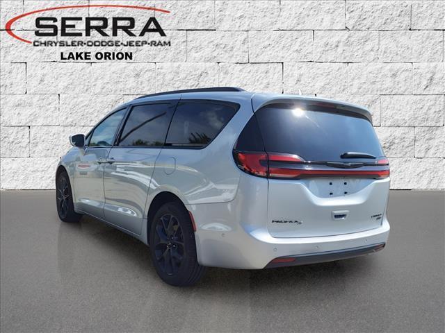 used 2022 Chrysler Pacifica car, priced at $37,500