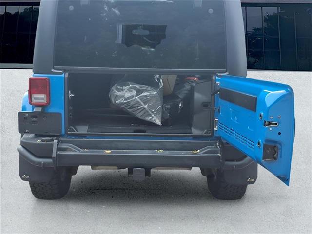 used 2012 Jeep Wrangler Unlimited car, priced at $11,500