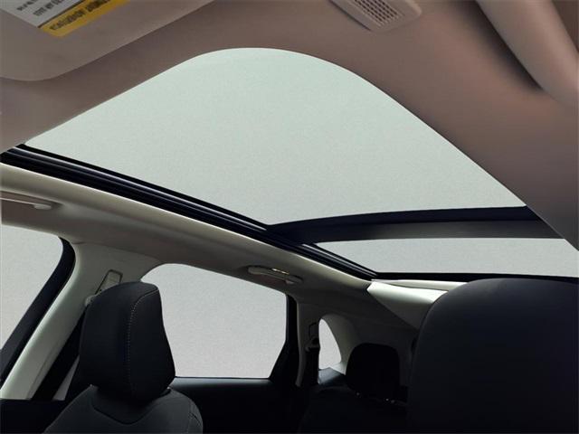 used 2021 Ford Edge car, priced at $20,000