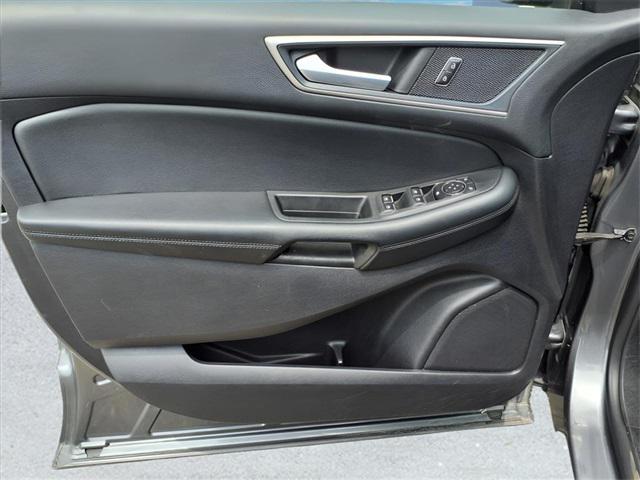 used 2021 Ford Edge car, priced at $20,000