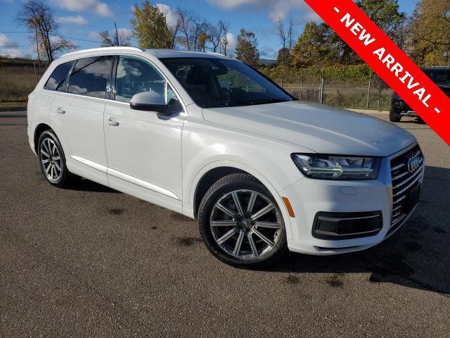 used 2018 Audi Q7 car, priced at $16,000