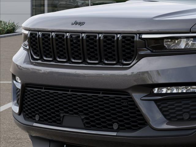 new 2025 Jeep Grand Cherokee car, priced at $50,906
