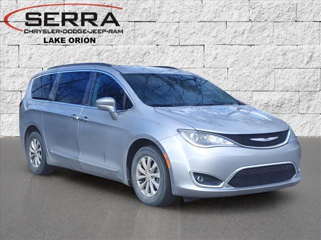 used 2017 Chrysler Pacifica car, priced at $12,500