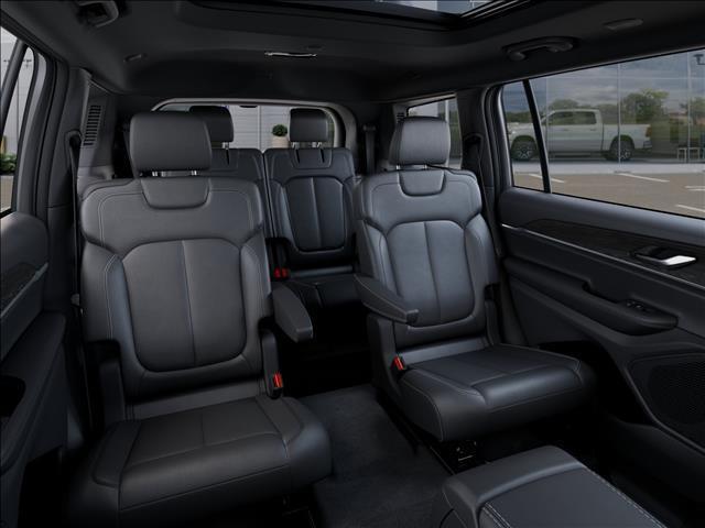new 2025 Jeep Grand Cherokee L car, priced at $50,557