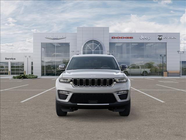 new 2025 Jeep Grand Cherokee car, priced at $44,724
