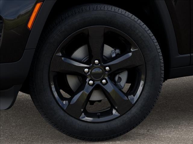 new 2025 Jeep Grand Cherokee car, priced at $45,029