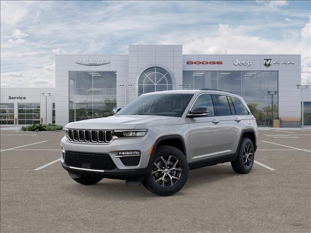 new 2025 Jeep Grand Cherokee car, priced at $47,808