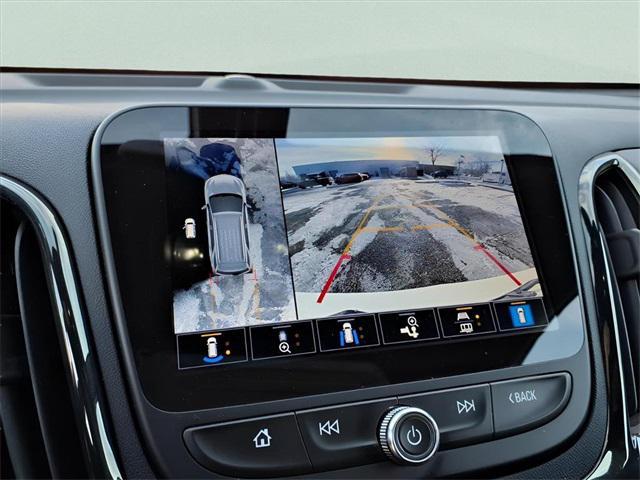 used 2022 Chevrolet Equinox car, priced at $20,500