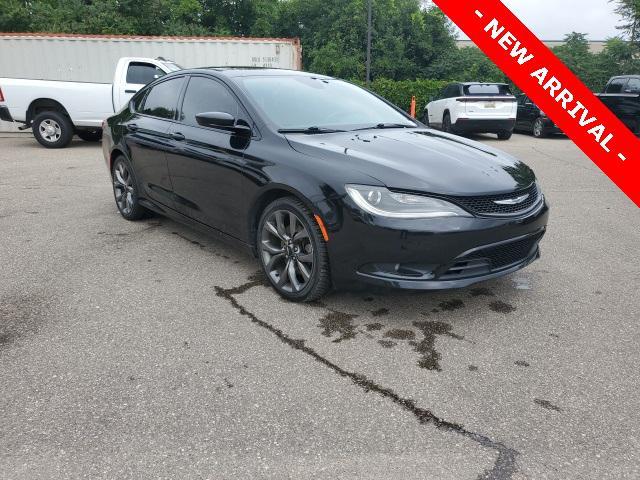 used 2015 Chrysler 200 car, priced at $9,500