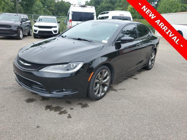 used 2015 Chrysler 200 car, priced at $9,500