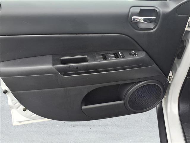 used 2013 Jeep Compass car, priced at $7,000
