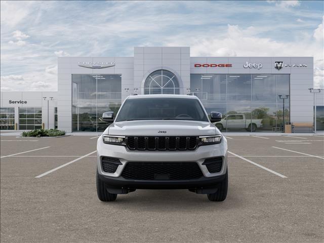 new 2025 Jeep Grand Cherokee car, priced at $45,029