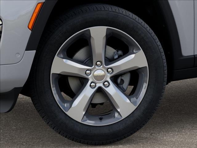 new 2025 Jeep Grand Cherokee car, priced at $51,111