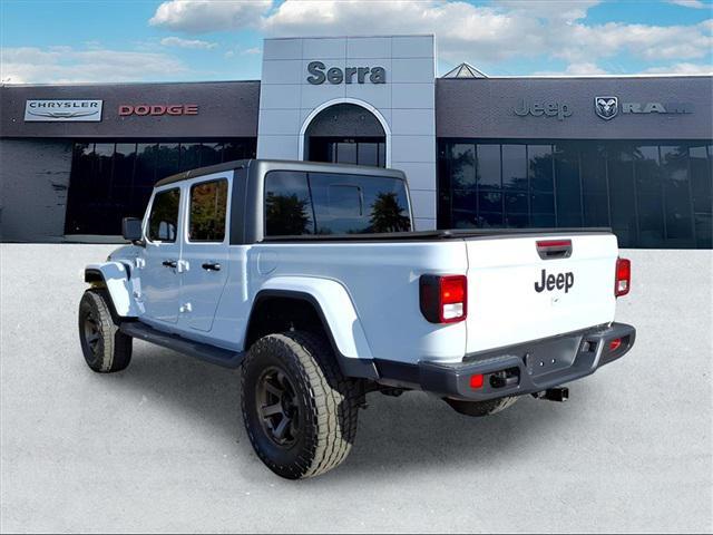 used 2022 Jeep Gladiator car, priced at $34,500