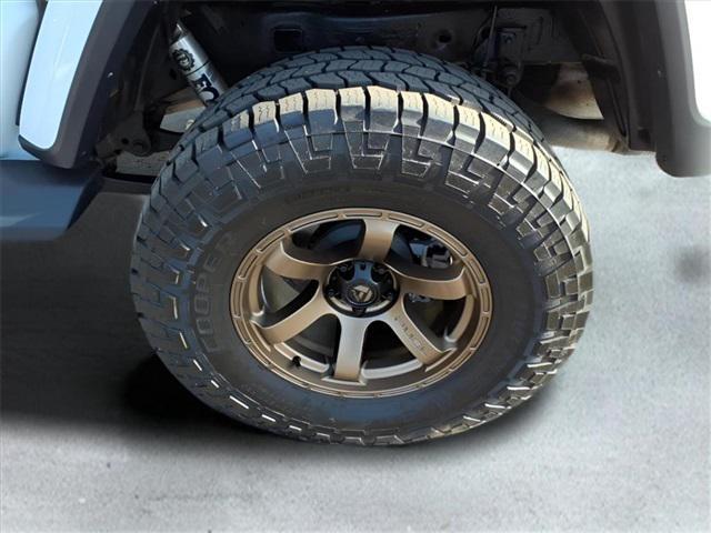 used 2022 Jeep Gladiator car, priced at $34,500