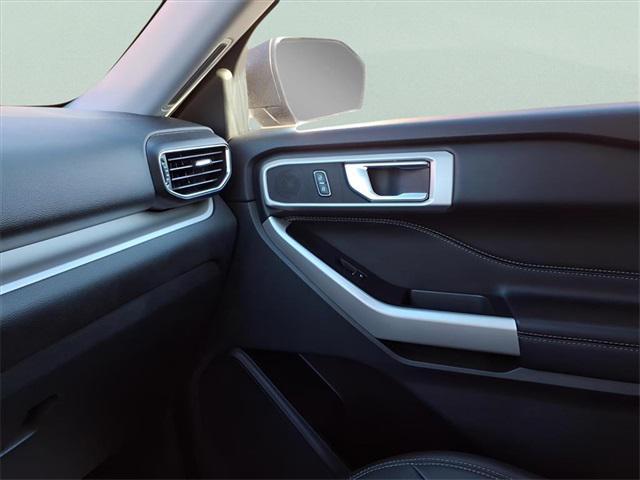 used 2023 Ford Explorer car, priced at $31,000