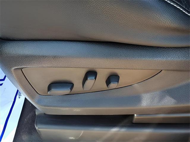 used 2020 GMC Yukon car, priced at $28,500