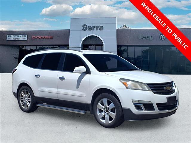 used 2014 Chevrolet Traverse car, priced at $5,000