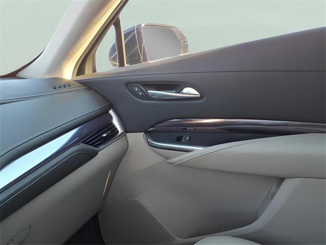 used 2023 Cadillac XT4 car, priced at $28,000