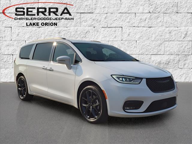 used 2021 Chrysler Pacifica car, priced at $36,000