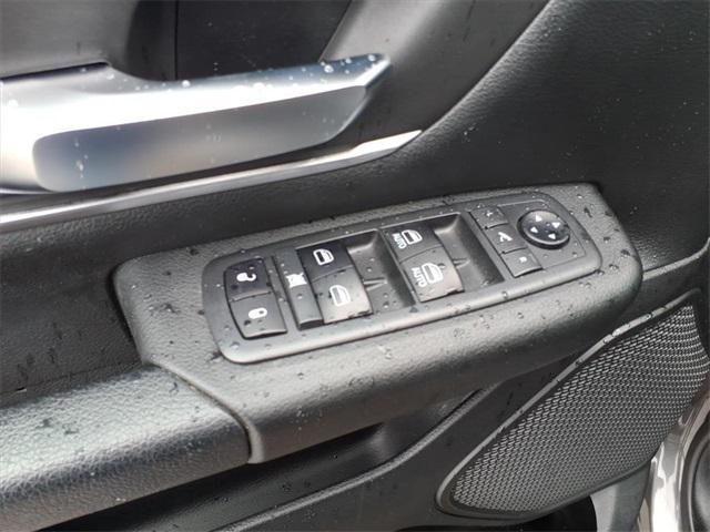 used 2020 Ram 1500 car, priced at $25,000