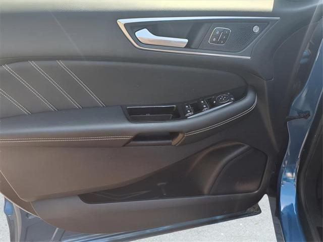 used 2019 Ford Edge car, priced at $22,000
