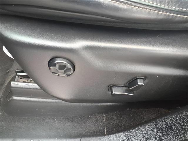 used 2015 Jeep Grand Cherokee car, priced at $18,500