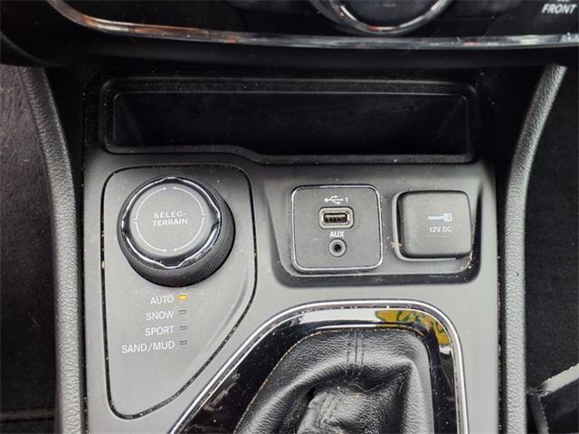 used 2020 Jeep Cherokee car, priced at $18,500