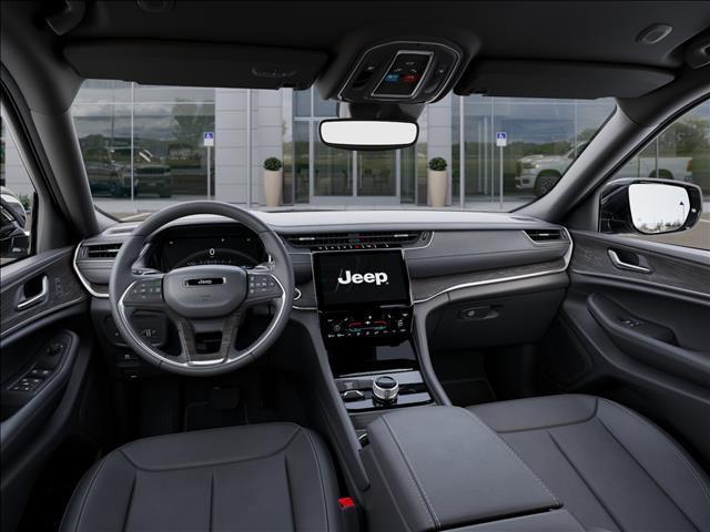 new 2025 Jeep Grand Cherokee L car, priced at $52,005