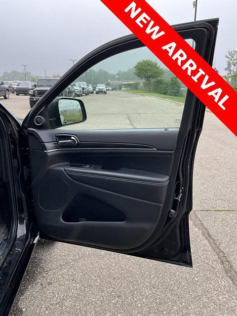 used 2021 Jeep Grand Cherokee car, priced at $27,500