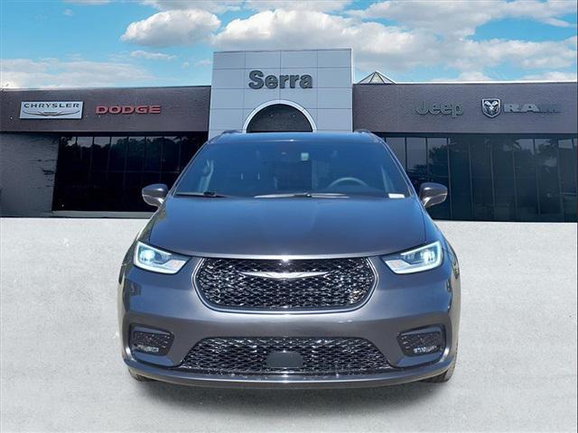 used 2022 Chrysler Pacifica car, priced at $30,000