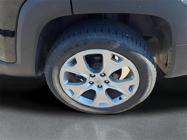 used 2022 Jeep Renegade car, priced at $19,300