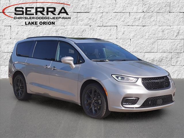 used 2021 Chrysler Pacifica car, priced at $32,500