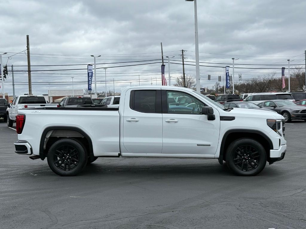 used 2023 GMC Sierra 1500 car, priced at $40,511