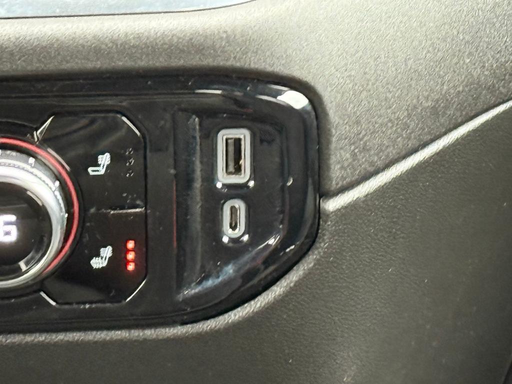 used 2023 GMC Sierra 1500 car, priced at $40,511