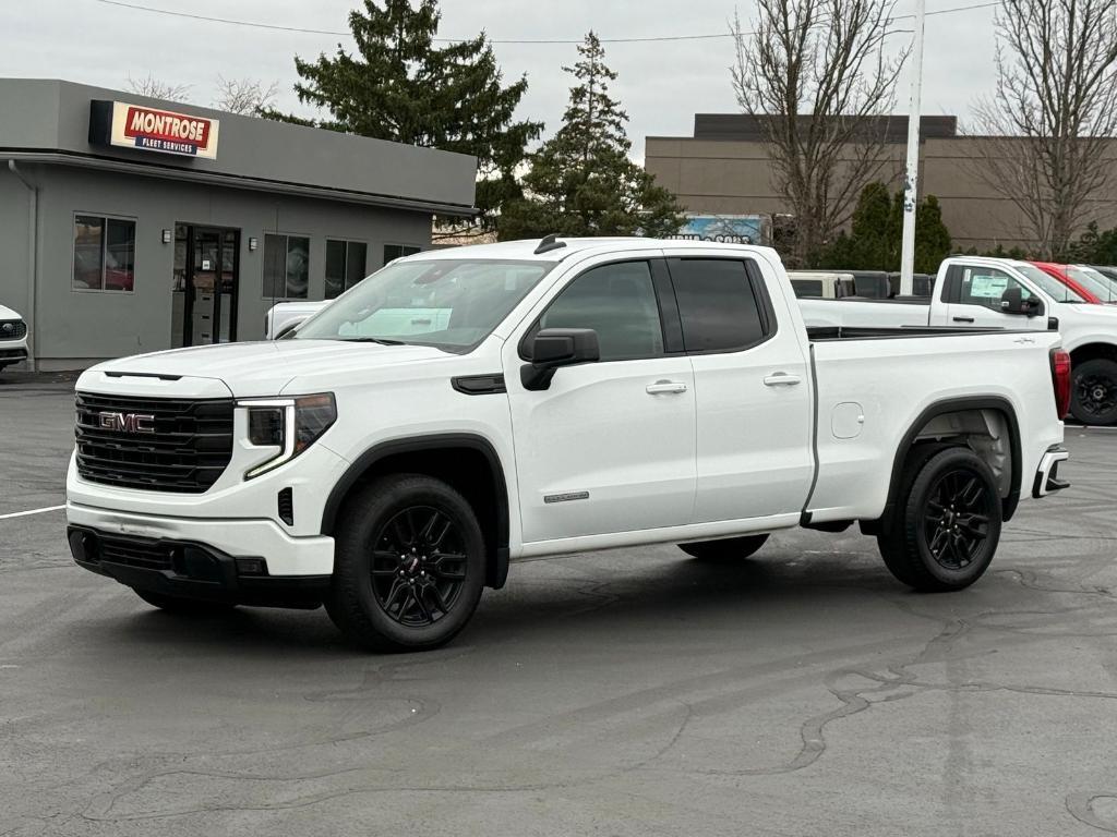 used 2023 GMC Sierra 1500 car, priced at $40,511