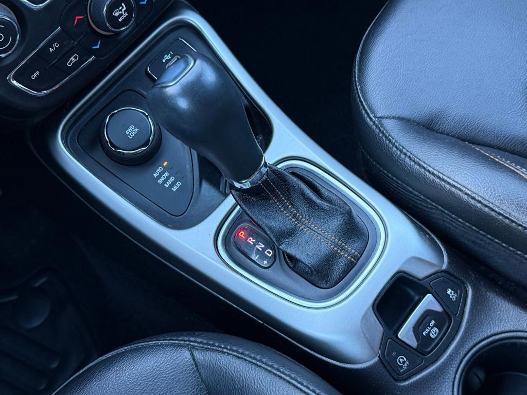 used 2020 Jeep Compass car, priced at $15,876